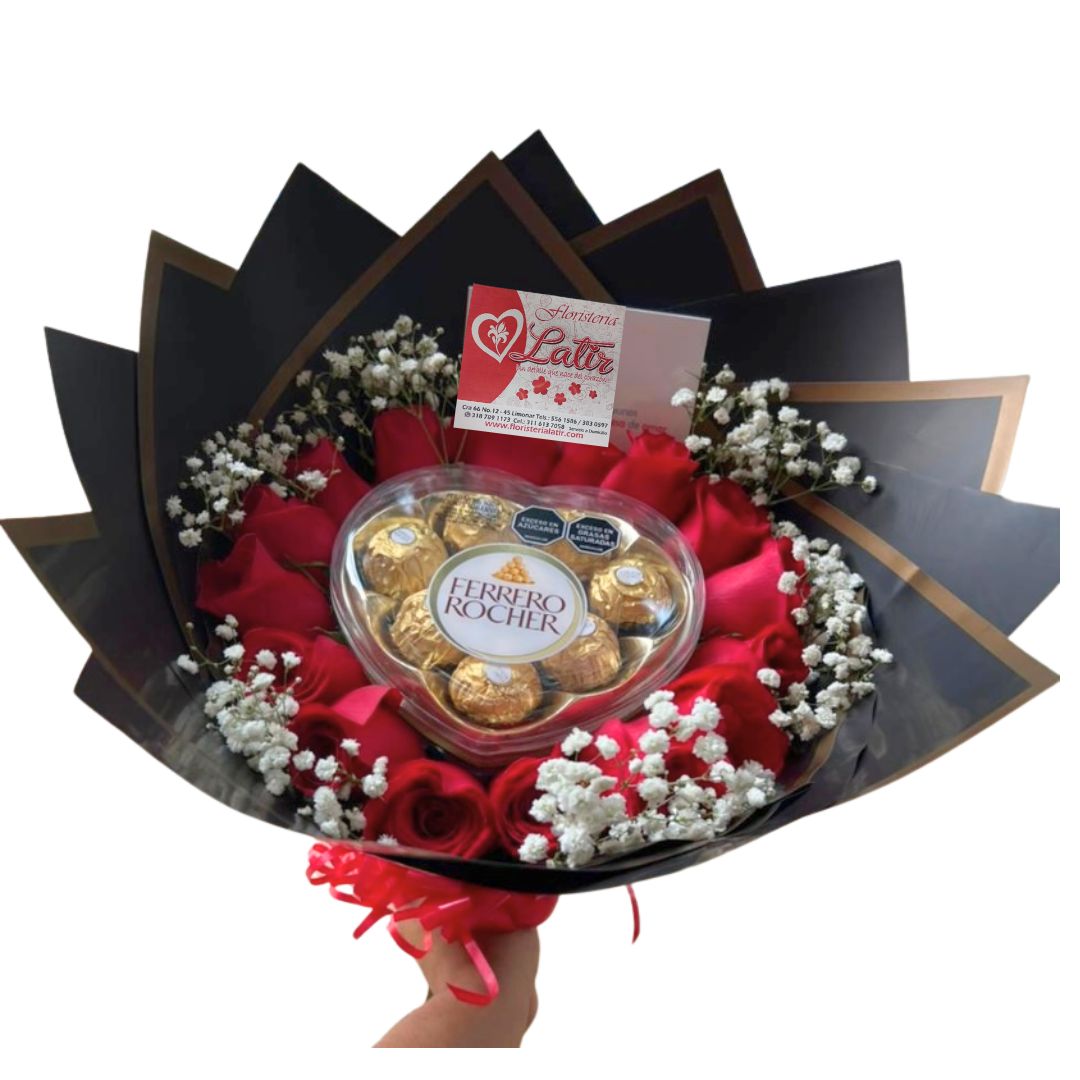 Buchón con rosas rojas, corazón de chocolates Ferrero y papel decorativo