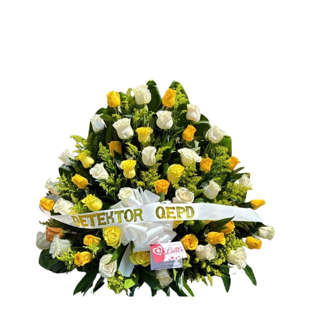 Arreglo en abanico con rosas blancas y amarillas frescas