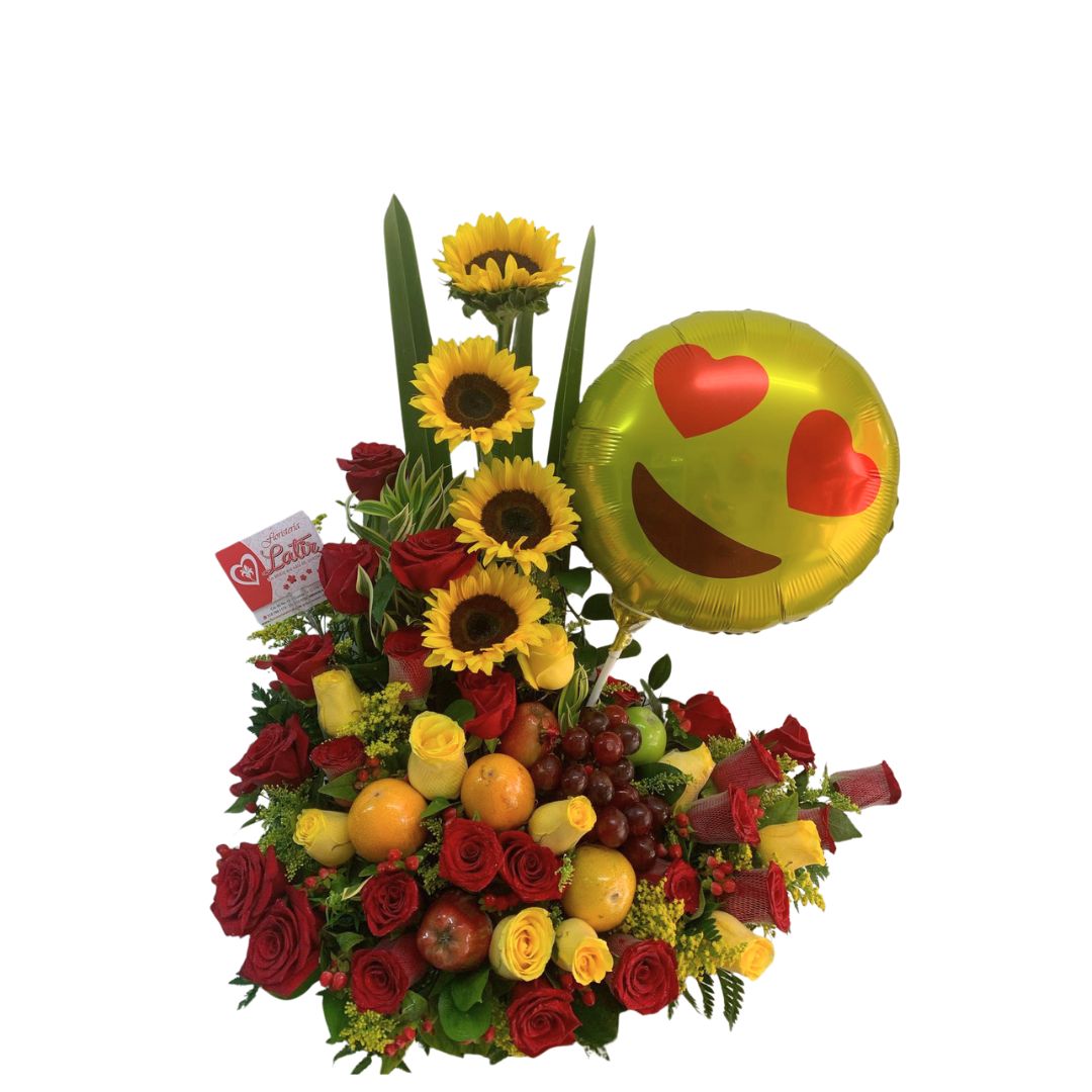 Frutero floral con rosas amarillas y rojas y globo decorativo