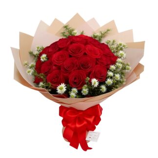 Buchón de rosas rojas con montecasino en papel coreano